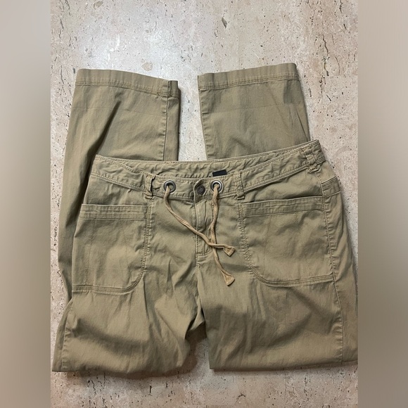 The North Face Pants - The North Face Cotton Roll-Up Hiking Pants Women’s Size 12